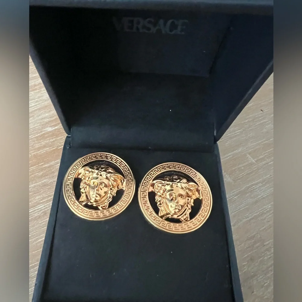 VERSACE Large Medusa Stud Earrings - Picture 4 of 5